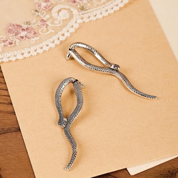 Sacina Gothic Snake Earrings, Snake Earrings for Women, Gothic Earrings - Picture 2 of 3